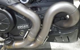 DUCATI DIAVEL AMG 2012