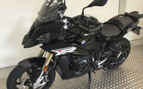 BMW S1000XR 2026 0P11