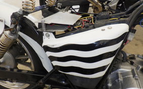 SUZUKI GN125 HS