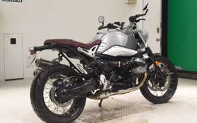 BMW R NINE T SCRAMBLER 2022