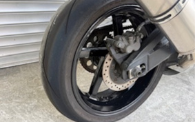 YAMAHA YZF-R1 2004 RN09