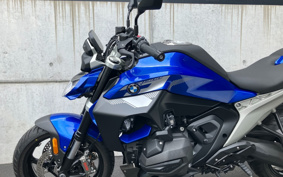 BMW R1300R 2026 0M51