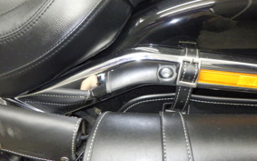 HARLEY FLBS 1870 2023