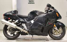 SUZUKI GSX-1300R HAYABUSA 2002
