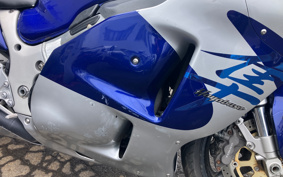 SUZUKI GSX1300R HAYABUSA 2000 GW71A