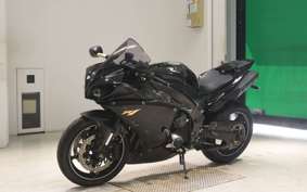 YAMAHA YZF-R1 2015