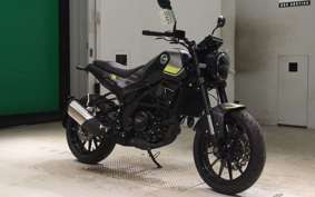BENELLI レオンチーノ250