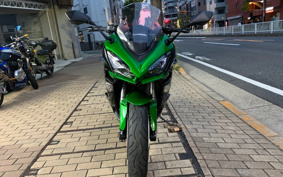 KAWASAKI NINJA 1000 SX 2022 ZXT02K