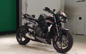 TRIUMPH STREET TRIPLE RS 2020