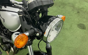 BENELLI IN PE REAR -RE400 2022 P09