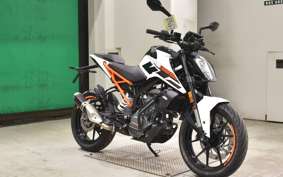 KTM 125 DUKE 2023