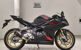 HONDA CBR250RR A MC51