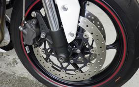 TRIUMPH STREET TRIPLE 85 2017
