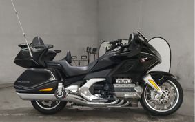 HONDA GL1800 TOUR DCT SC79