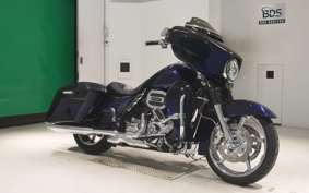 HARLEY FLHXSE 1800CVO 2015