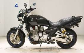 YAMAHA XJR1300 1998 RP01J