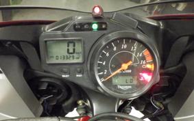 TRIUMPH DAYTONA 65 2005