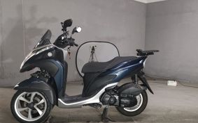 YAMAHA TRICITY 125 SE82J