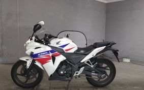 HONDA CBR250R MC41