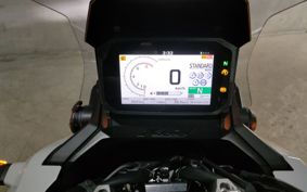 HONDA X-ADV 750 RH10