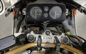 HONDA CBR1000F 1990 SC24