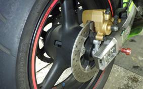KAWASAKI NINJA ZX-6R R 2003