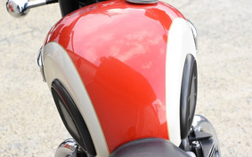 TRIUMPH BONNEVILLE T100 DAD70G