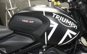 TRIUMPH TRIDENT 600 2023