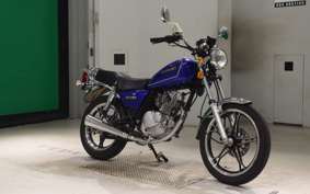 SUZUKI GN125 H 2021