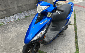 SUZUKI GSR125 UTD44