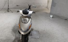YAMAHA FU RAY MU125 SE03