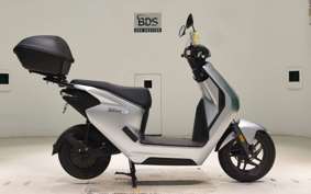 HONDA EM1 e: EF16