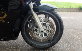 SUZUKI GSX-R750 1988 GR77C
