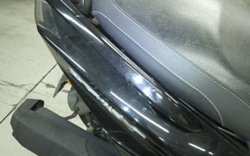 YAMAHA CYGNUS 125 XSR 3