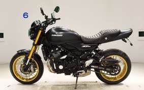 KAWASAKI Z900RS SE 2025 ZR900K