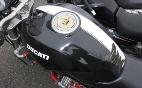 DUCATI MONSTER S4R 2005