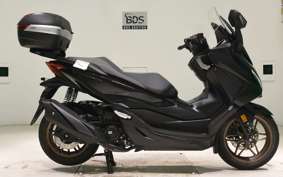 HONDA FORZA 250 MF17