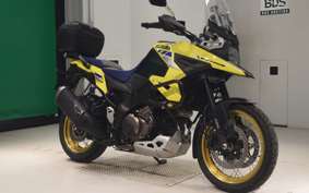 SUZUKI Vｽﾄﾛｰﾑ1050XT 2021 EF11M