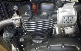 TRIUMPH STREET TWIN 2016