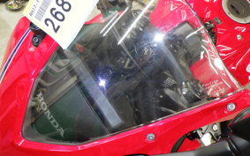HONDA CBR650R E-Clutch 2025 RH17