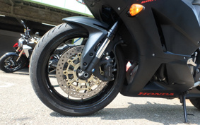 HONDA CBR600RR 2014 PC40