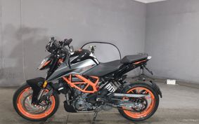 KTM 390 DUKE 2022 JPJ40