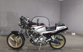 YAMAHA FZR250 2KR