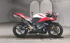 HONDA CBR600RR PC40