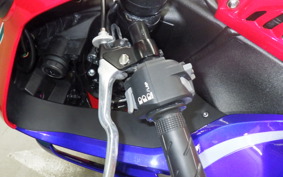 HONDA CBR1000RR R 2025 SC82