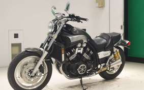 YAMAHA VMAX 2001