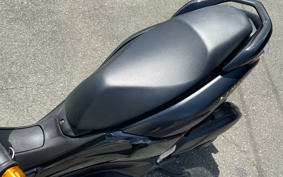 YAMAHA N-MAX SEG6J