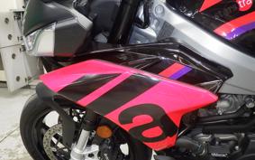 APRILIA トゥオノ660 FACTORY 2023