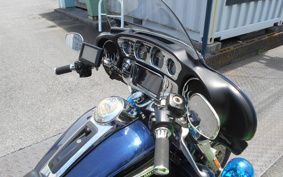 HARLEY FLHTCU 2014 MAL