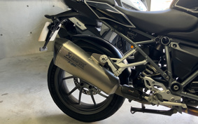 BMW R1200R 2017 0A04